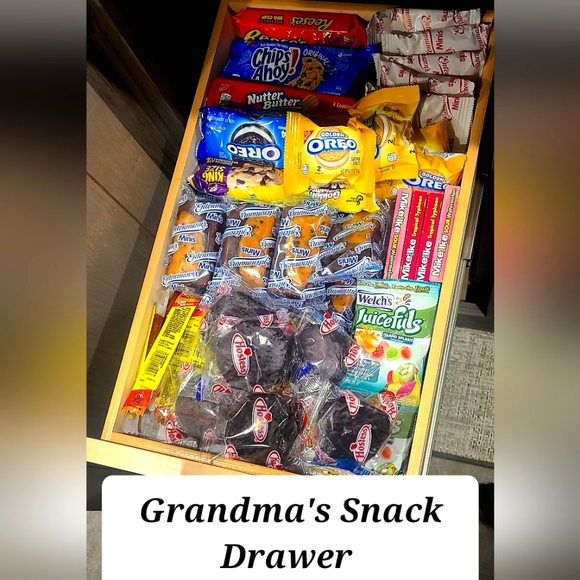 Meet your Posher, Debbie - Picture 11 of 12